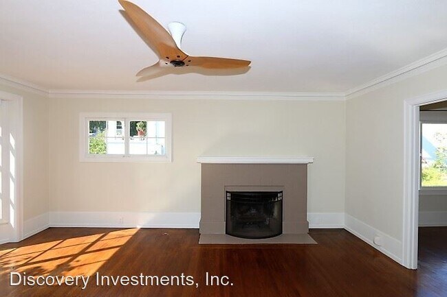 Foto del edificio - 3 br, 1 bath House - 3828 Glen Park Road