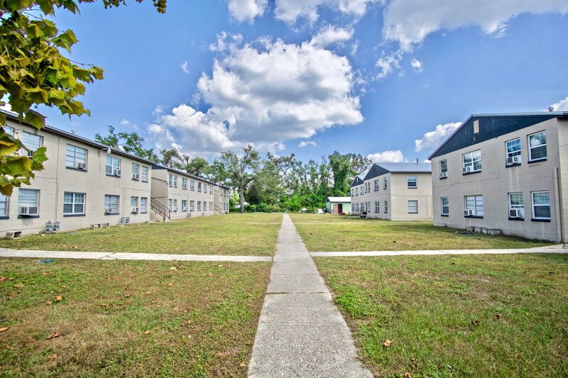 Primary Photo - 3519 E 1st Ct