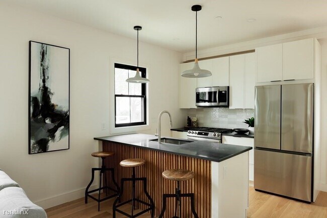 Building Photo - 2 br, 2 bath Condo - 95 Cowper St