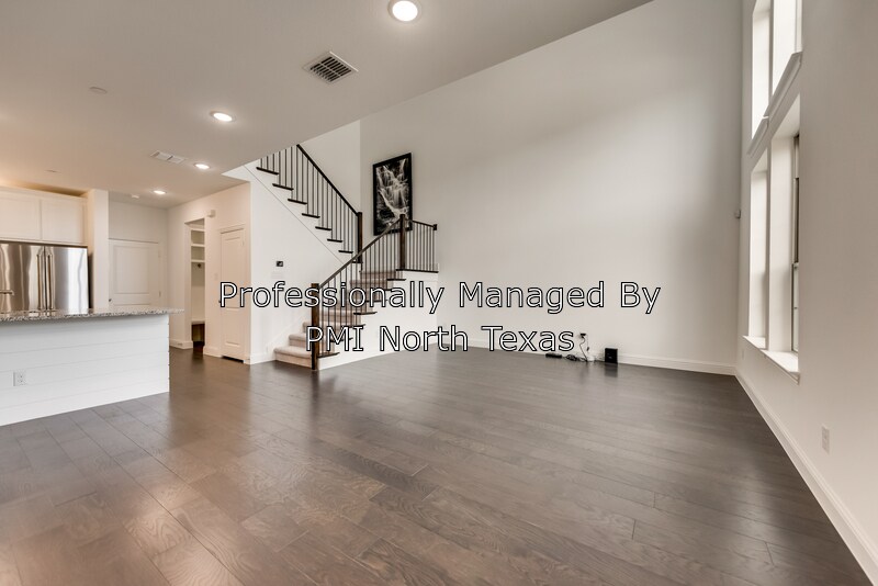 Foto principal - 7283 Sideoats Gama St