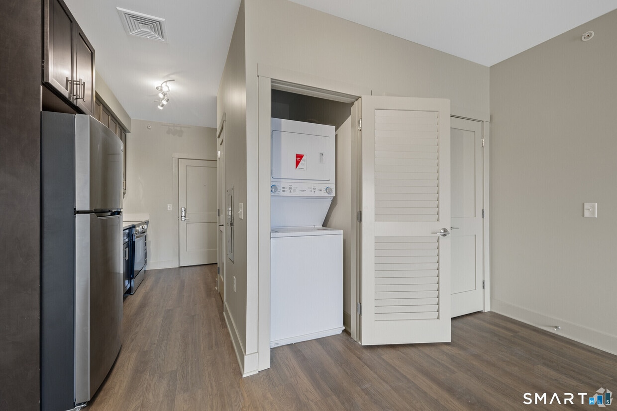 Foto del edificio - 75 Marlborough St