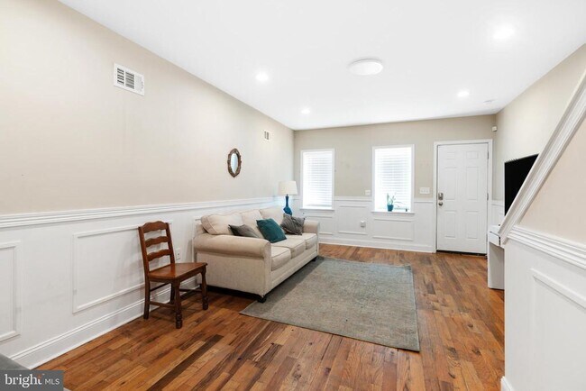 Foto del edificio - 1609 W Stiles St