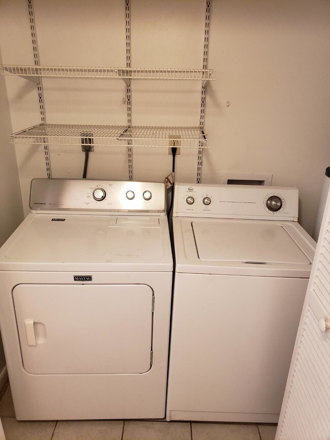 Foto del edificio - 608 SE 46th Terrace