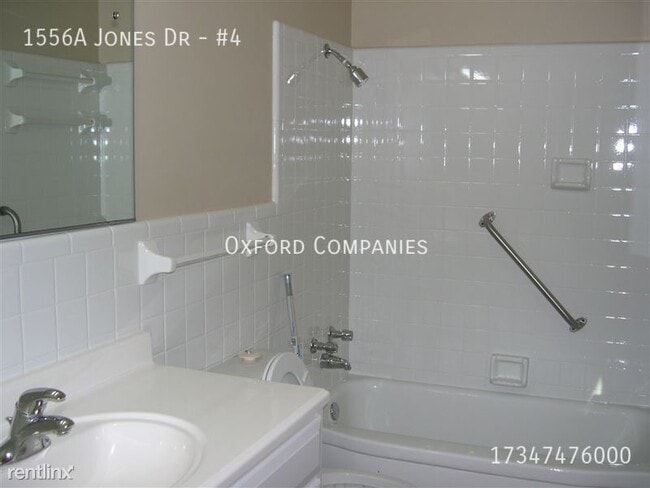 Building Photo - 1556A Jones Dr