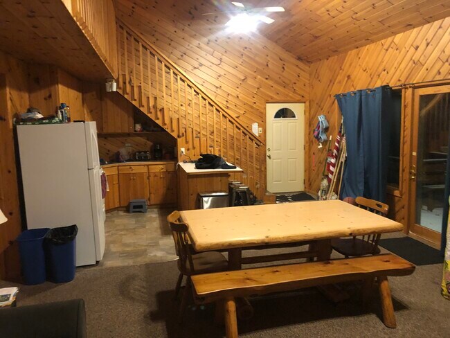 Building Photo - 2359 US-10