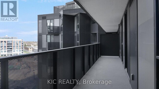 Building Photo - 30-630 Tretti Wy