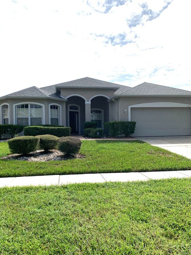 Building Photo - Beautiful 4 bed 3 bath plus Office and Pri...