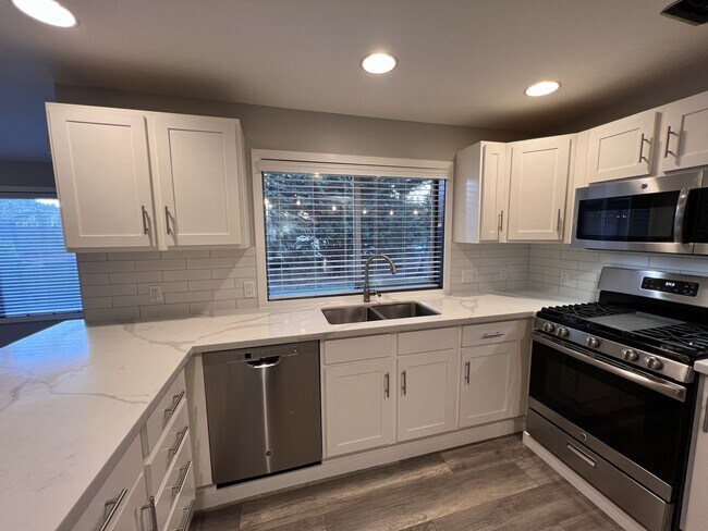 Foto del edificio - 27037 111th Ct SE