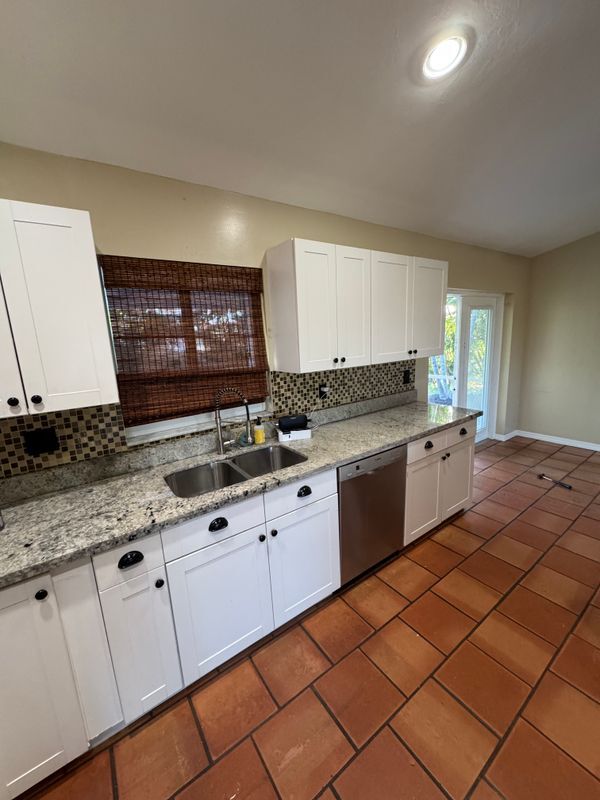 Foto del edificio - 1904 SW 28th Terrace