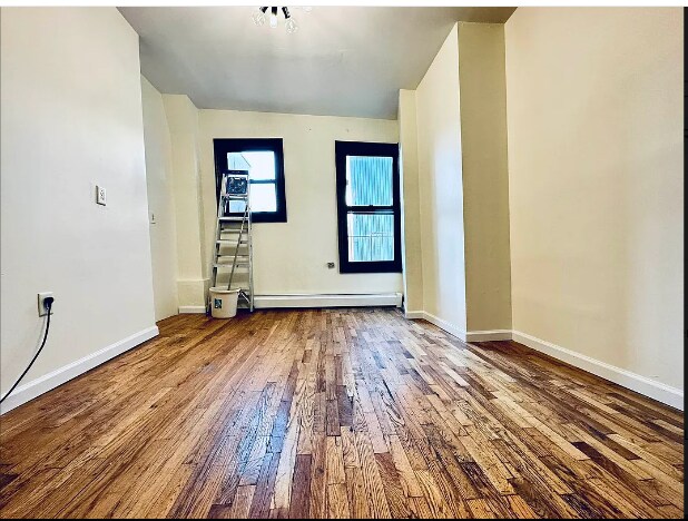 Building Photo - 64 Steuben St
