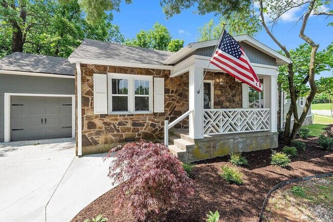 Building Photo - 1340 N Mission Blvd