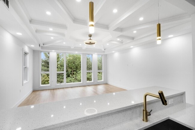 Photo - 125 Collard St House