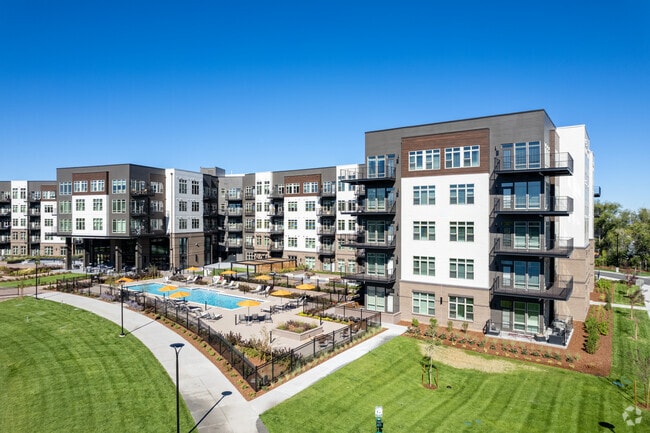 Building Photo - Airie Apartments