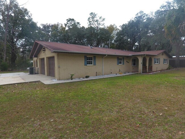 Building Photo - 9350 NW 114 St