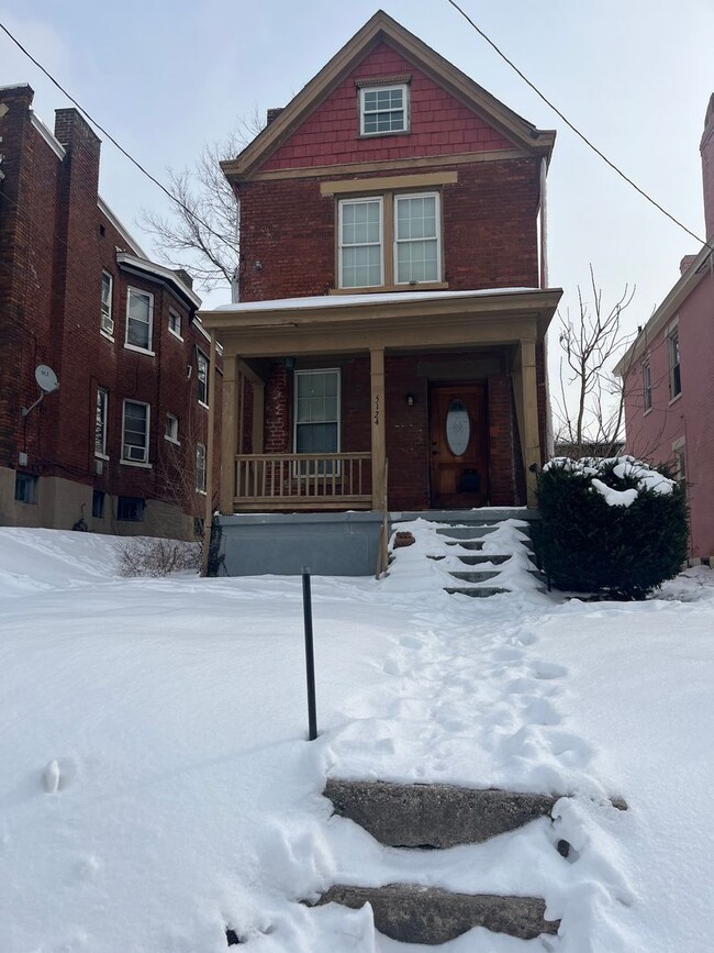 Building Photo - 5124 Carthage Ave