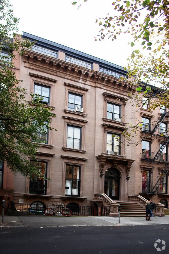 Foto del edificio - 124 Remsen St