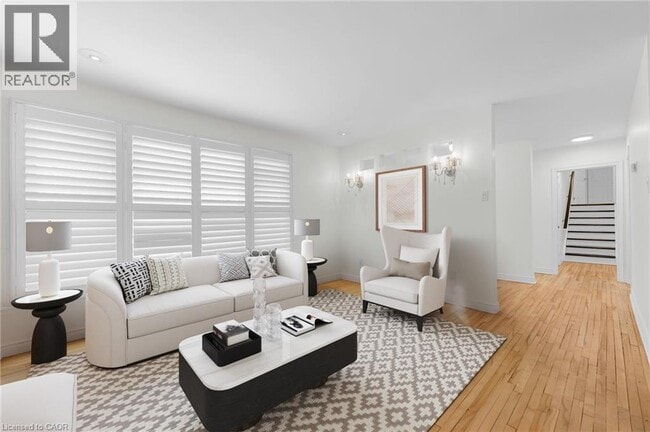 Building Photo - 79 Central Dr