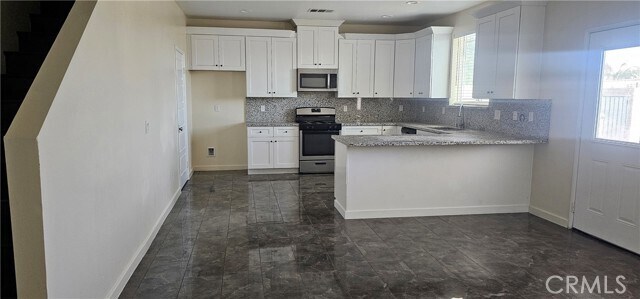 Building Photo - 8185 Banana Ave