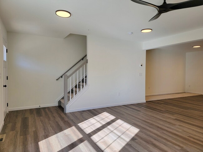 Foto del edificio - 19 Pacific Blvd