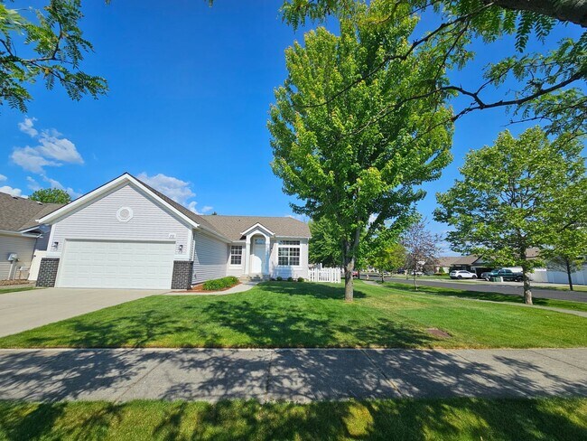 Foto del edificio - Beautiful home in Fieldstone