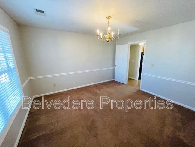 Building Photo - 900 Stockwood Ct