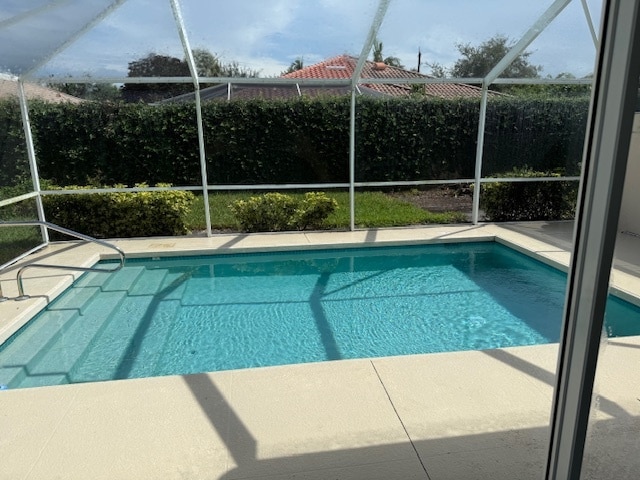 Pool - 4929 Kingston Way