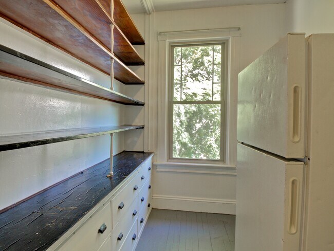 Foto del edificio - 324 Valley St