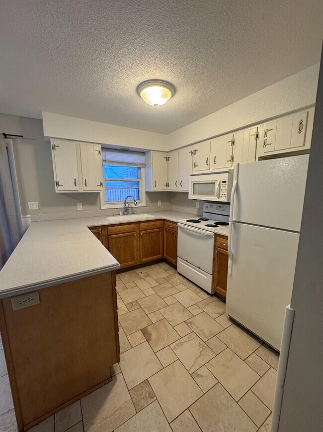 Foto del edificio - 5111 Cleveland Ave