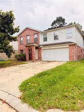 Building Photo - 919 Ivycroft Ln