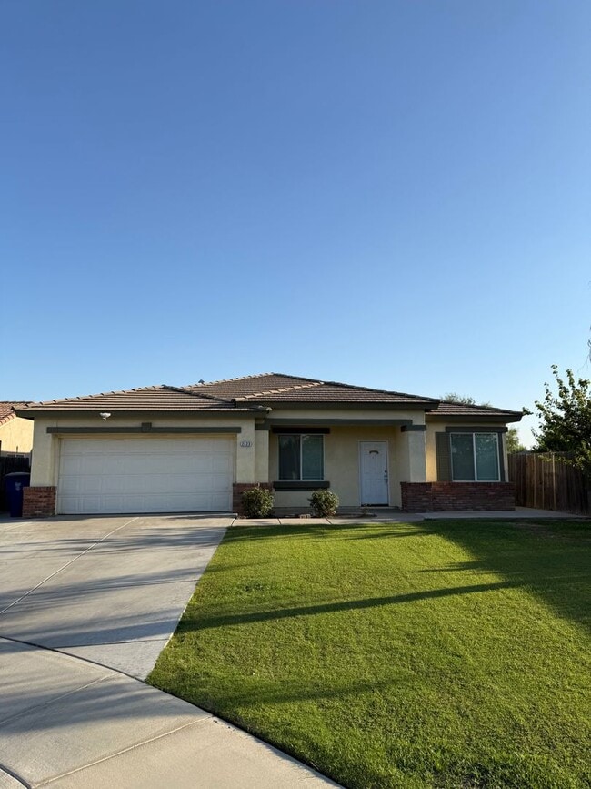 Building Photo - 2623 Bagwell Ct