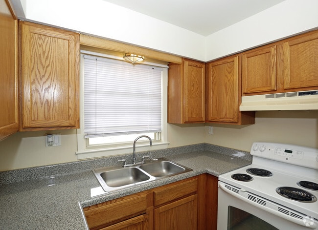 Interior Photo - Hillside Terrace