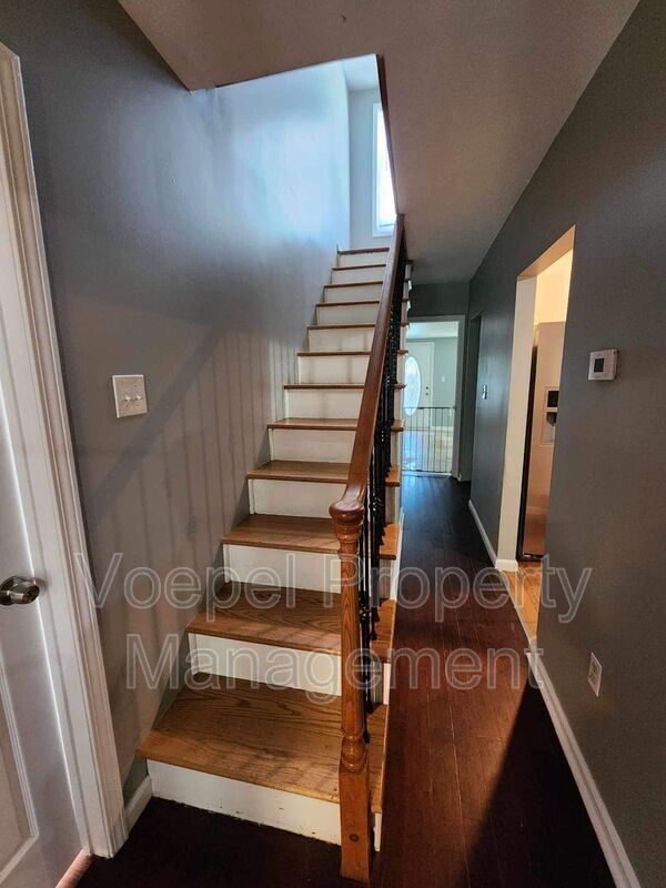 514 NE Lindberg Dr, Kansas City, MO 64118 House for Rent in Kansas City, MO