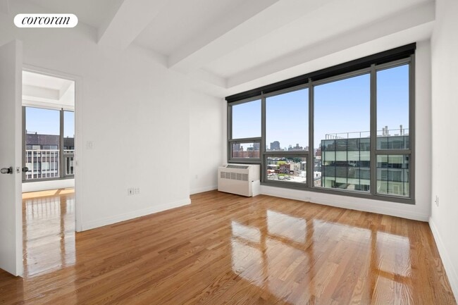 Building Photo - 181 E 119th St