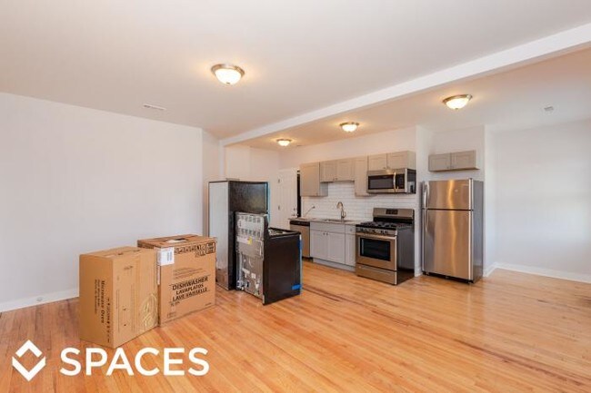 Building Photo - 1 bedroom in Chicago IL 60659