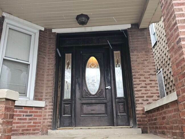 Foto del edificio - 8220 S Coles Ave