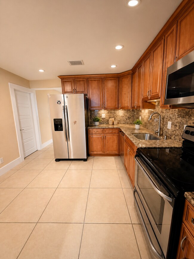 Foto del edificio - 740 Aspen Rd