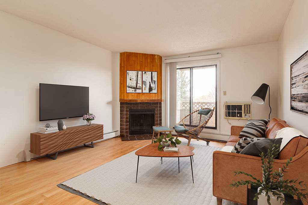 Royal Manor Apartments 4503 45 Av Lloydminster, SK