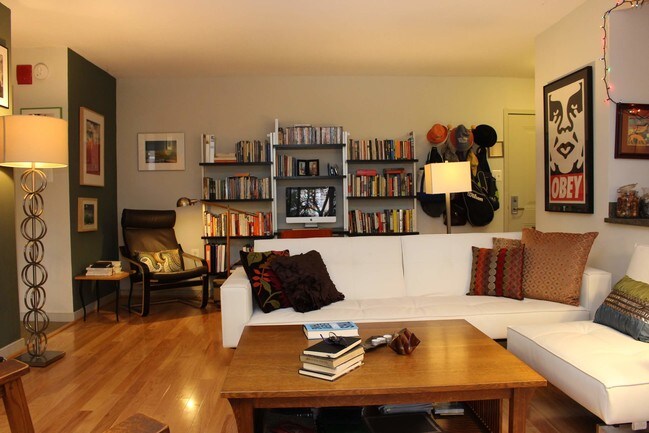 Living room reverse view - 7333 New Hampshire Ave