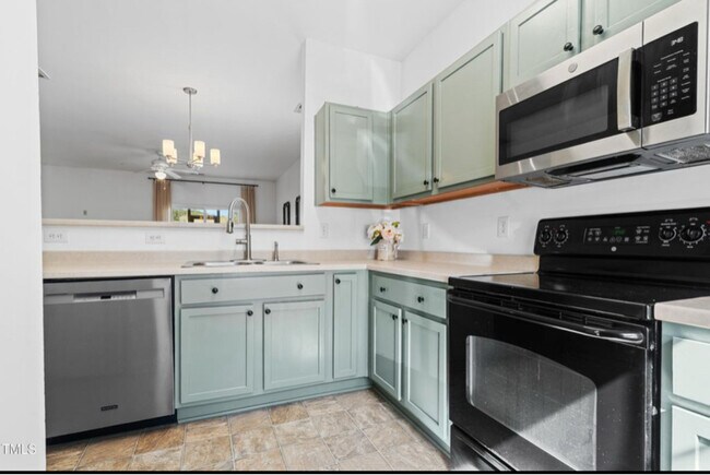 Foto del edificio - 5980 Osprey Cove Dr