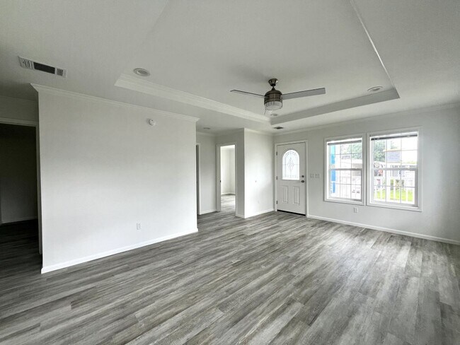 Building Photo - 246 Bimini Cay Cir