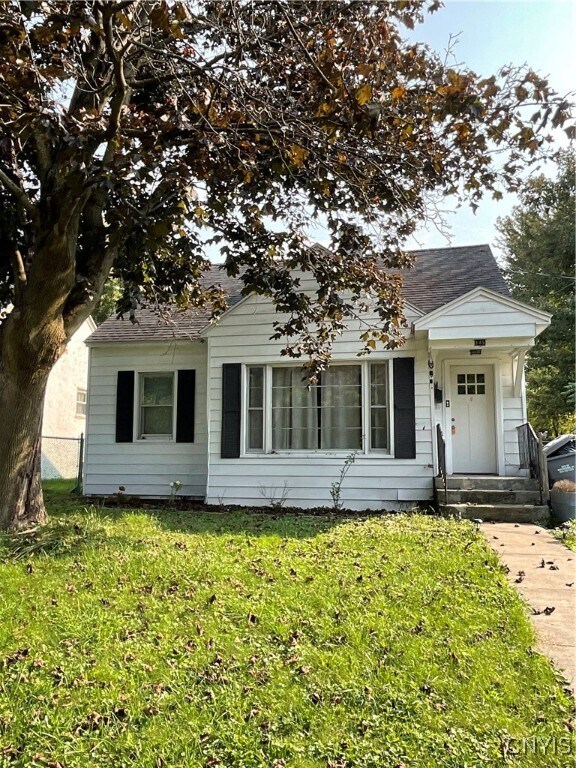 Building Photo - 145 Barben Ave