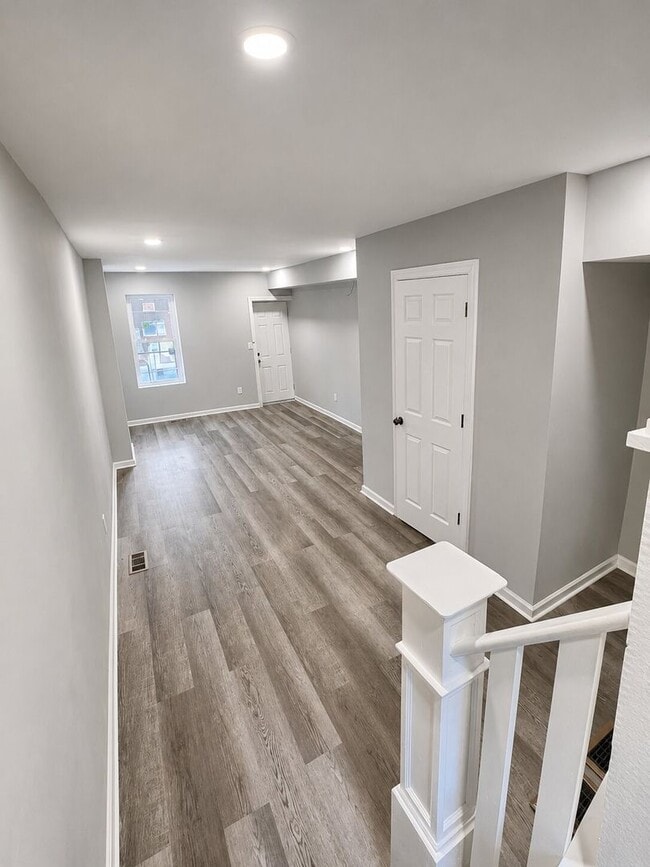Building Photo - 3-Bedroom Home with Spacious Backyard and Central Air