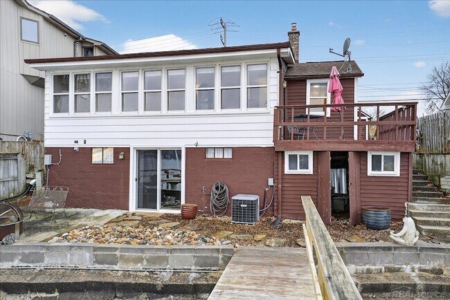 Foto del edificio - 1551 Oakland Ave