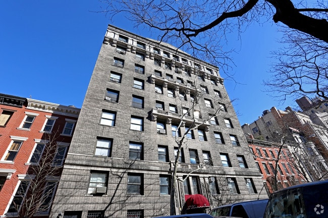 Building Photo - 41 W 83rd St