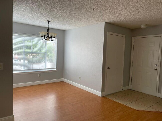 Foto del edificio - 2202 Key W Ct
