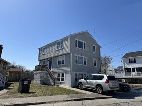 Building Photo - 29 Kingsley Rd