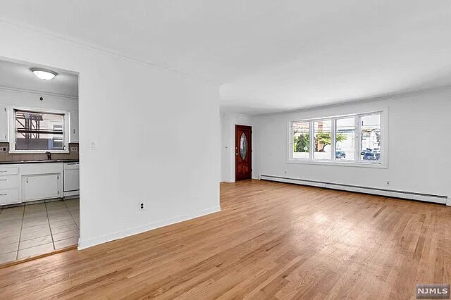 Building Photo - 355 Belgrove Dr