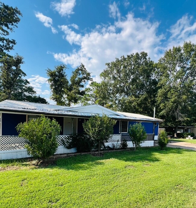 Foto del edificio - 491 E Sherwood Dr