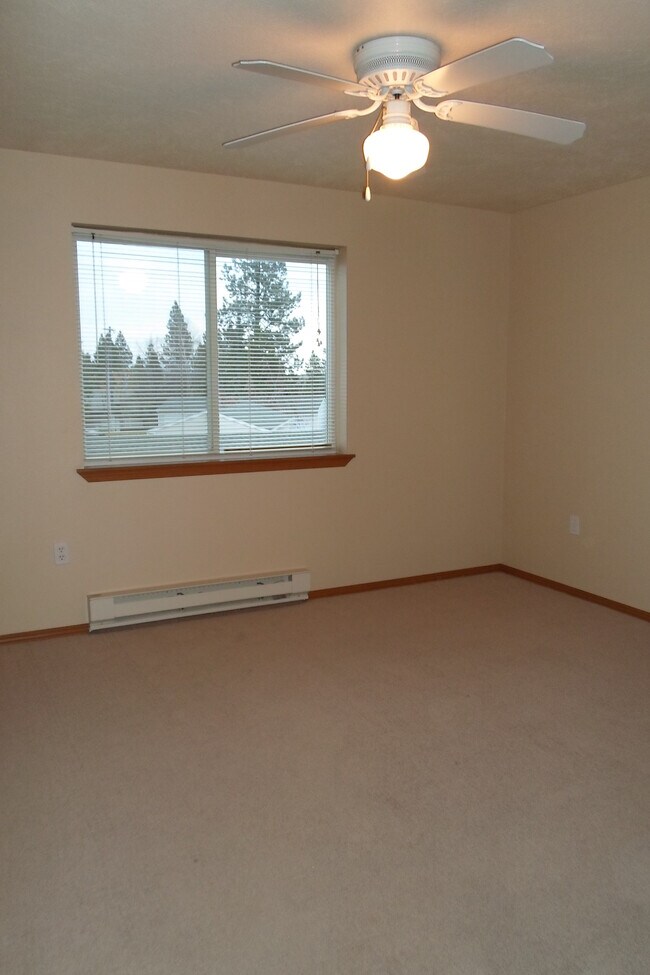 Canyon Greens Apartments Apartments at 1001 S Westcliff Pl Spokane