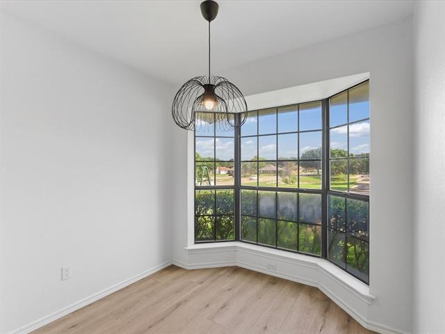 Foto del edificio - 8181 Edgewater Dr